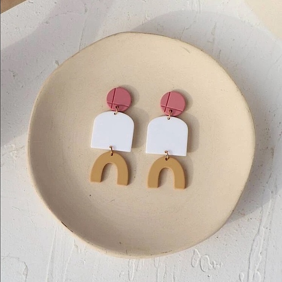 2 FOR $20 Geometric Color Block Dandle Earring - Picture 2 of 3